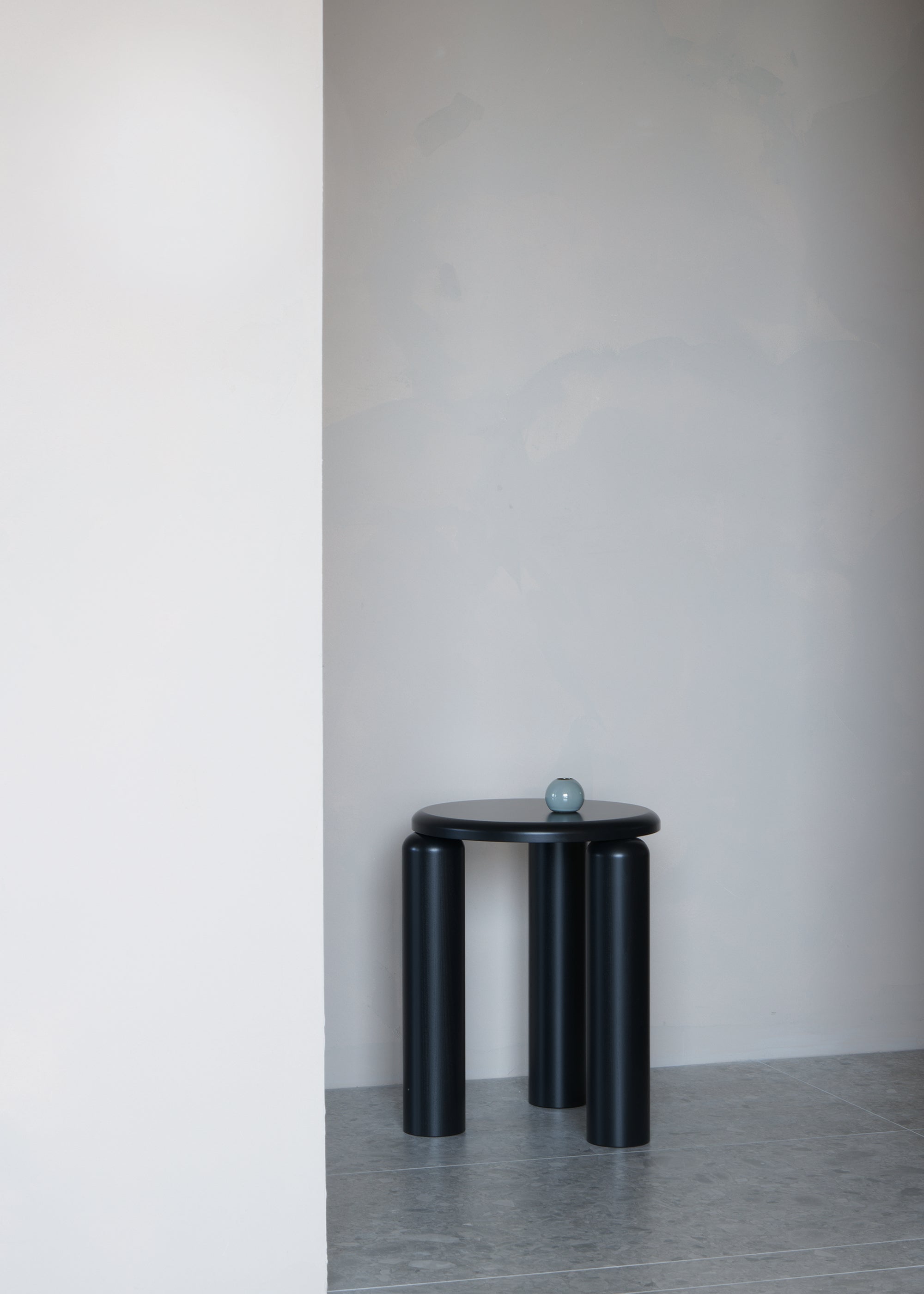 NEO HIGH table /  Black ash TAMO