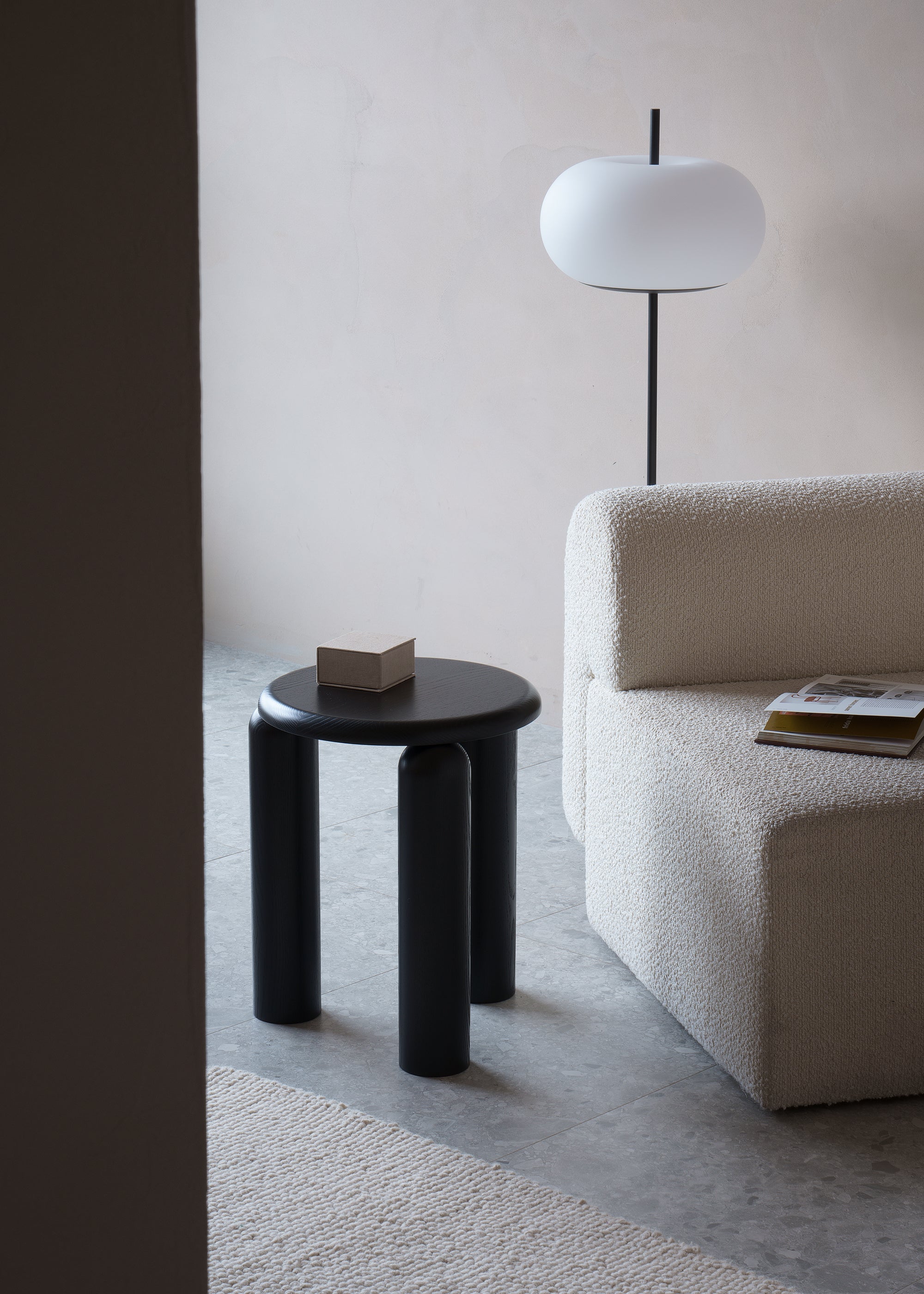 NEO HIGH table /  Black ash TAMO