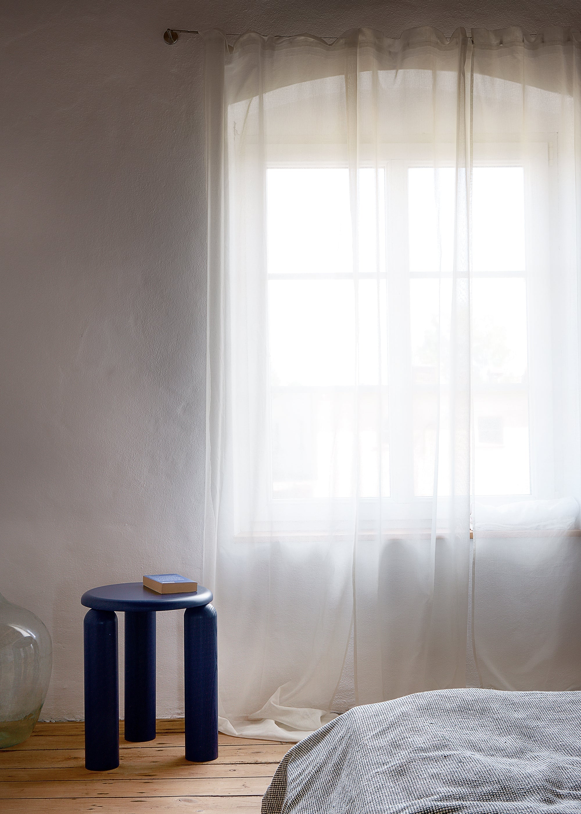 NEO HIGH table /  Black ash TAMO