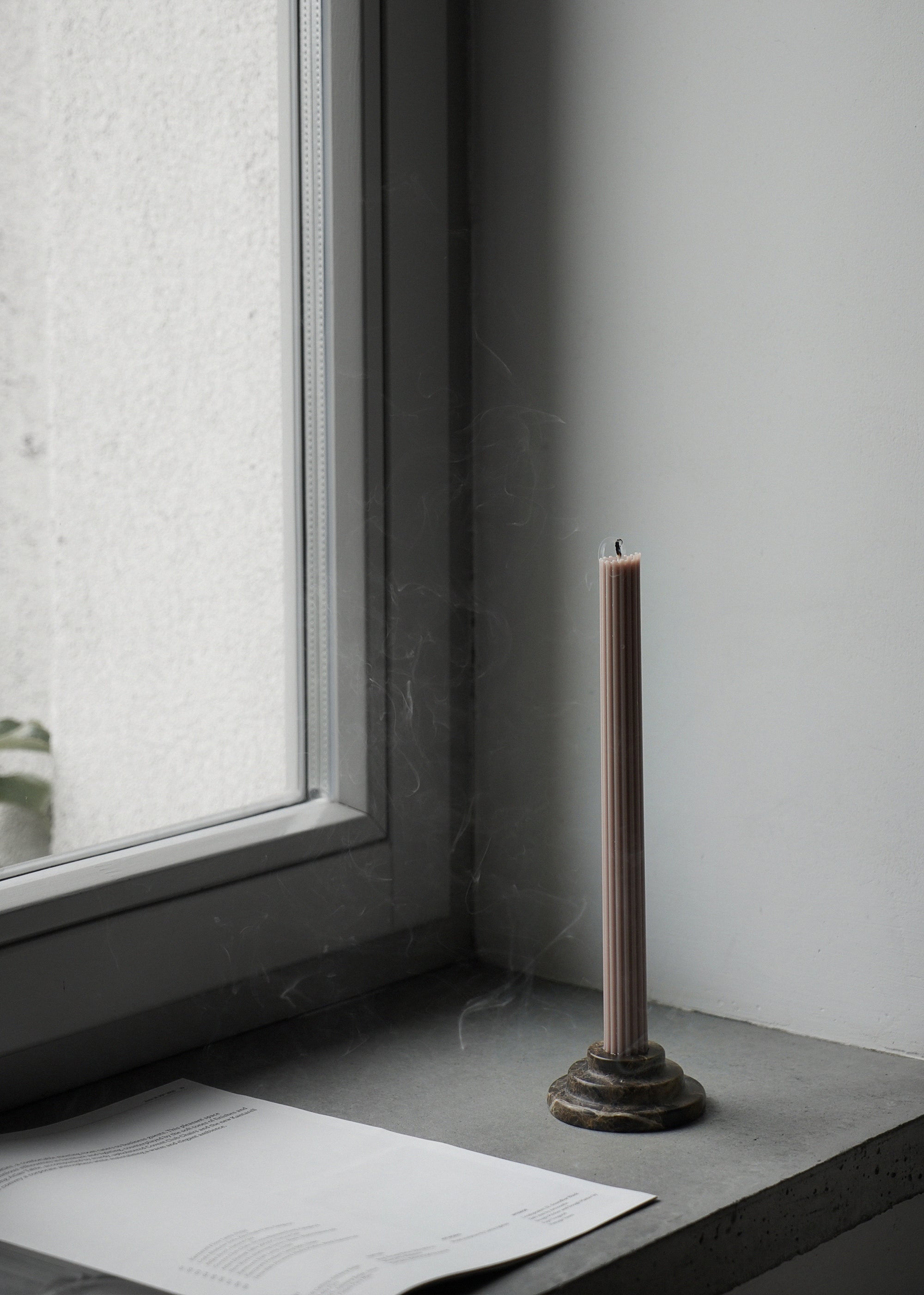 ROKK candle holder / Dark Emperador TAMO