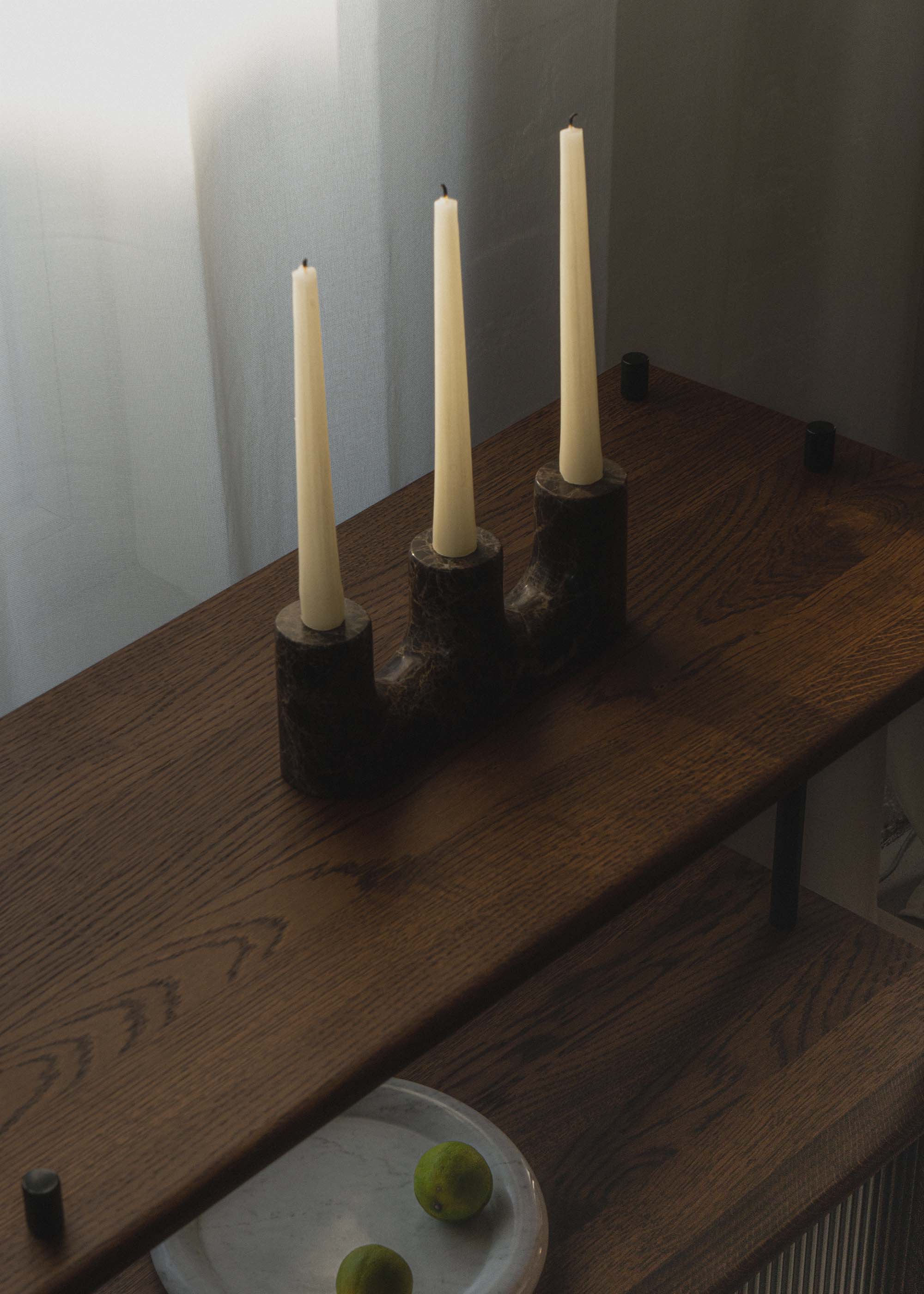 TRILO candle holder / Dark TAMO