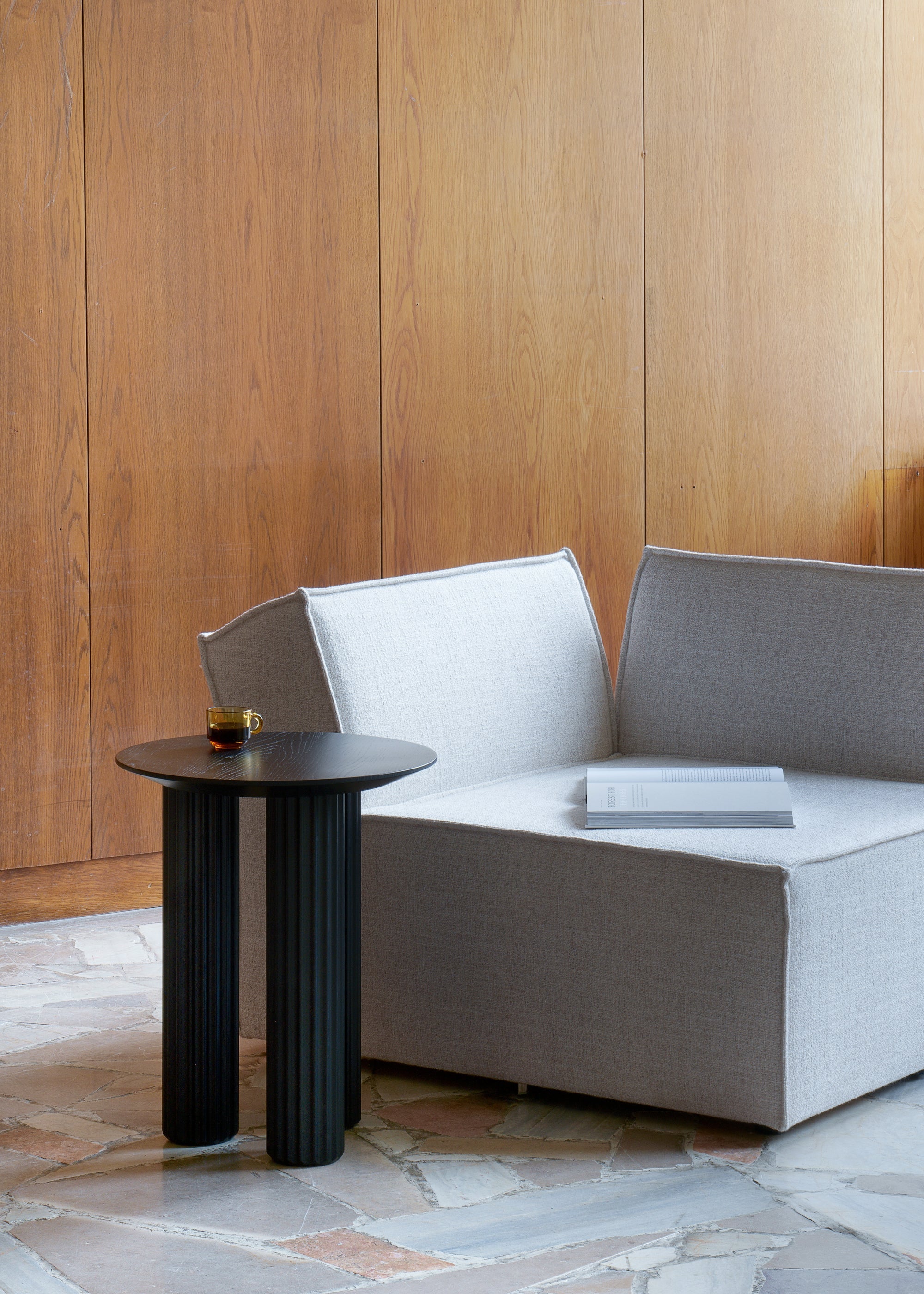 FILAR HIGH side table / Black ash Kenyon Yeh
